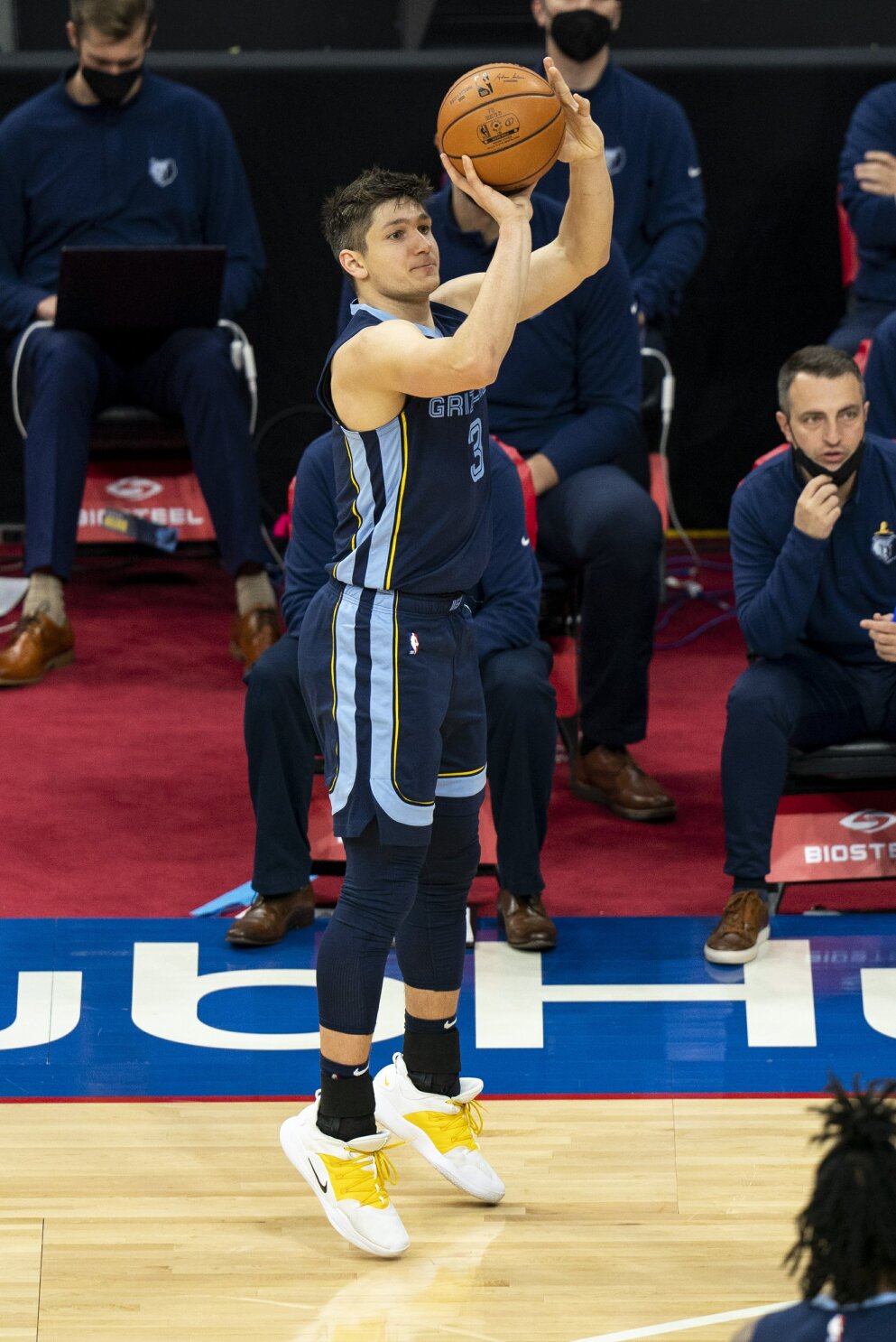 Allen helps lead Grizzlies past short handed 76ers AP News